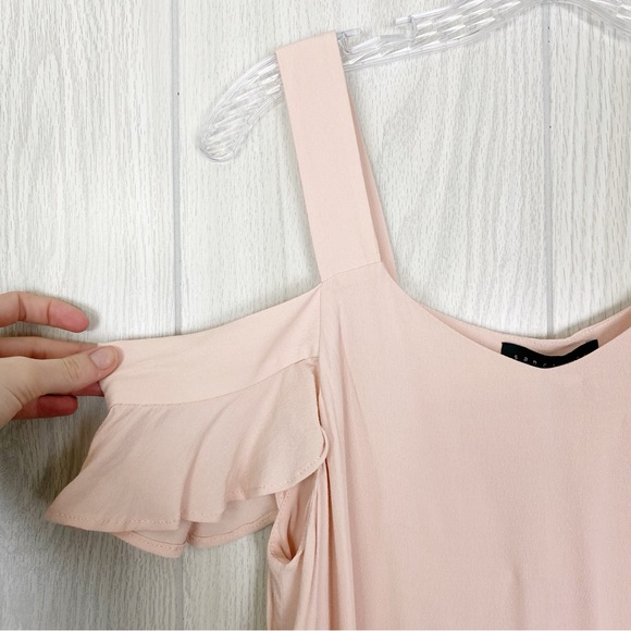 Sanctuary | Ruffle Sleeve Cold Shoulder Cameo Pink Top Size Small - Picture 5 of 10